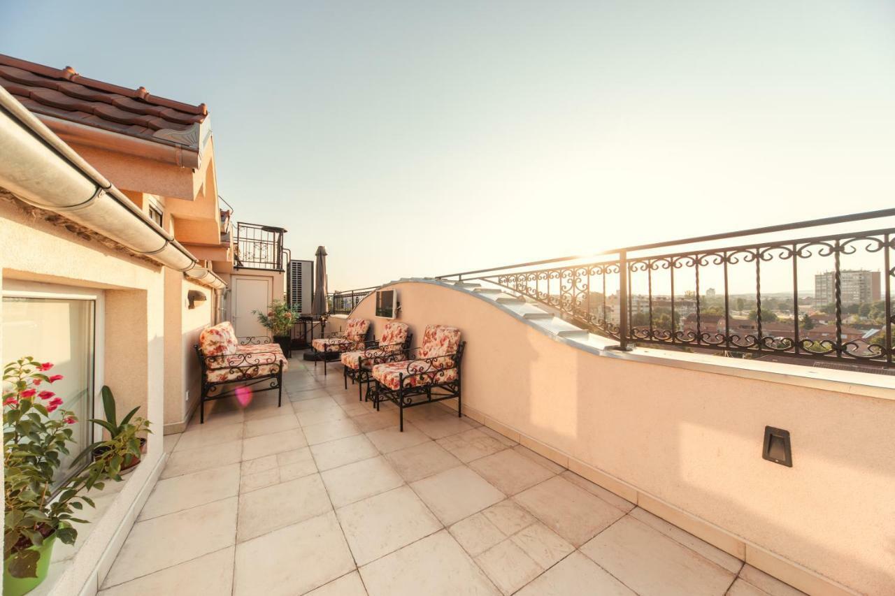 New And Nice Apartments Крагуєваць Екстер'єр фото